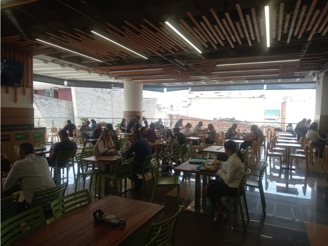Local en venta en Guayaquil, Medellín, 13 m² · foto 11 de 12