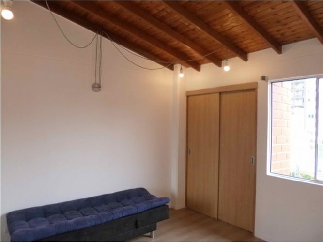 Casa de 4 alcobas en venta en La Palma, Medellín, 192 m² · foto 9 de 24