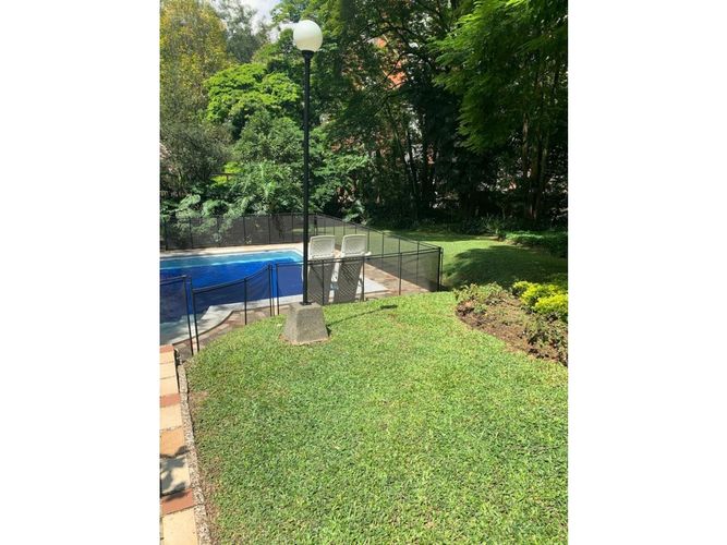 Apartamento de 3 alcobas en venta en La Florida, Medellín, 140 m² · foto 23 de 24