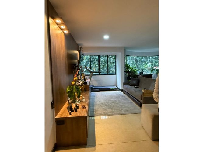Apartamento en venta en La Aguacatala, Medellín · foto 5 de 15