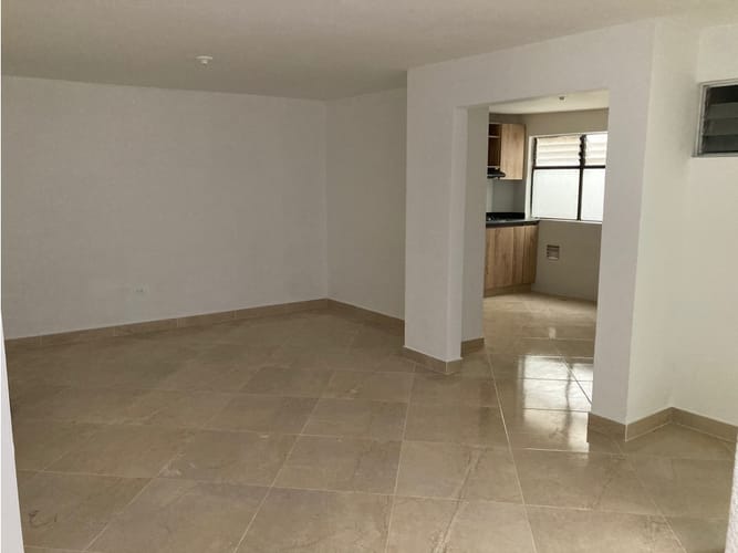 Edificio en venta en Calasanz, Medellín, 1150 m² · foto 5 de 24