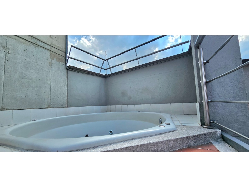 Apartamento en venta en La Pilarica, Medellín · foto 11 de 13