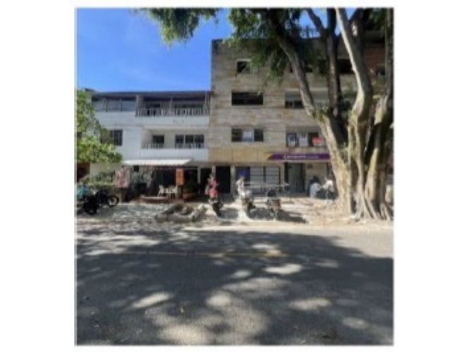 Edificio en venta en Calasanz, Medellín, 1150 m² · foto 22 de 24