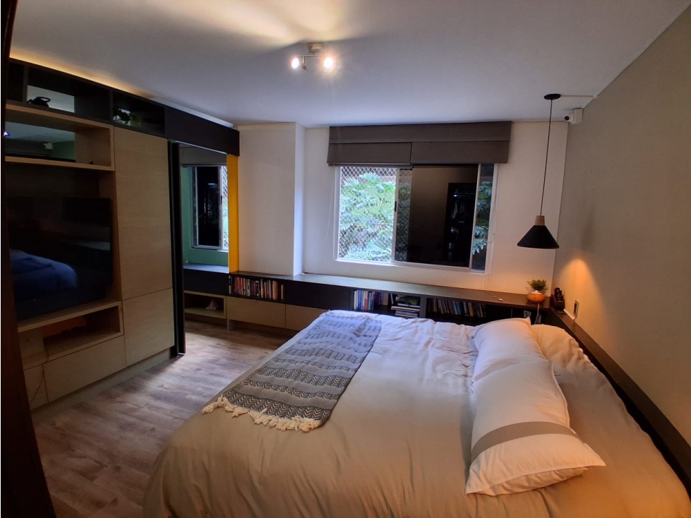 Apartamento en venta en Loma Del Esmeraldal, Envigado · foto 12 de 24