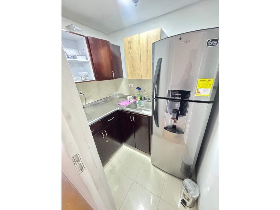 Oficina en venta en Milla De Oro, Medellín, 119 m² · foto 3 de 9