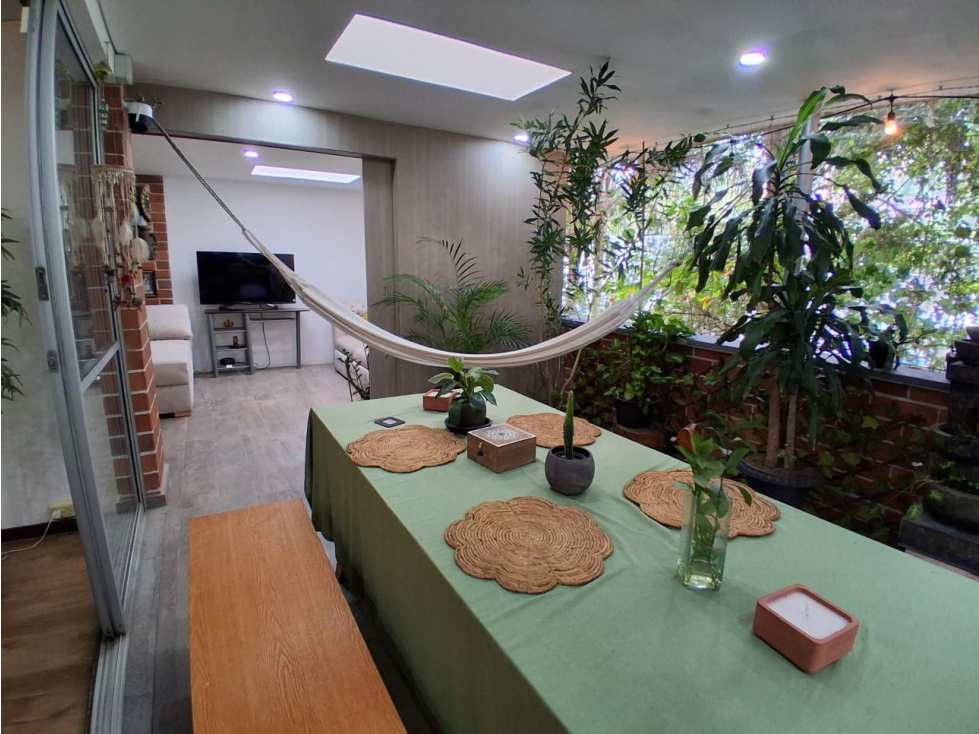 Apartamento en venta en Loma Del Esmeraldal, Envigado · foto 22 de 24