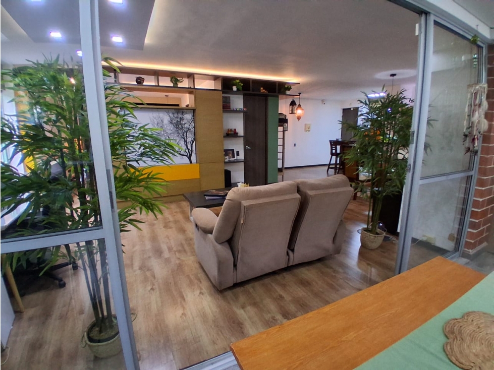 Apartamento en venta en Loma Del Esmeraldal, Envigado · foto 24 de 24