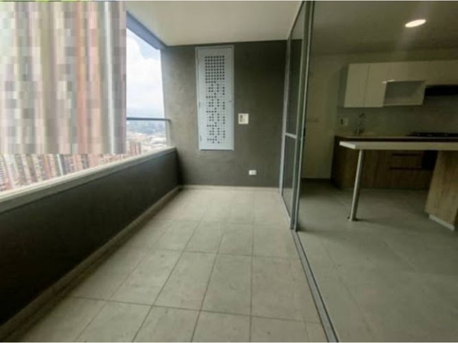 Apartamento de 3 alcobas en venta en San Jose, Sabaneta, 75 m² · foto 4 de 18
