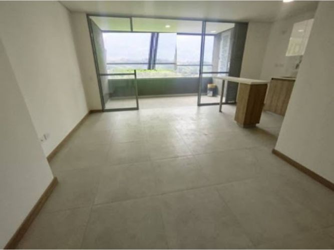 Apartamento de 3 alcobas en venta en San Jose, Sabaneta, 75 m² · foto 6 de 18