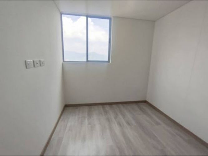 Apartamento de 3 alcobas en venta en San Jose, Sabaneta, 75 m² · foto 14 de 18