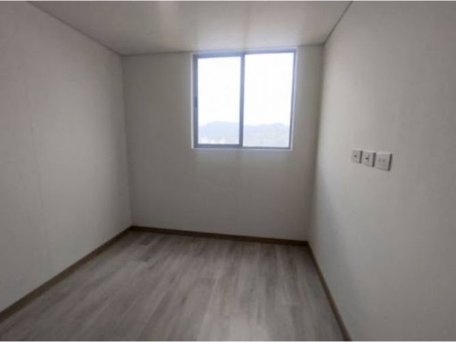 Apartamento de 3 alcobas en venta en San Jose, Sabaneta, 75 m² · foto 16 de 18