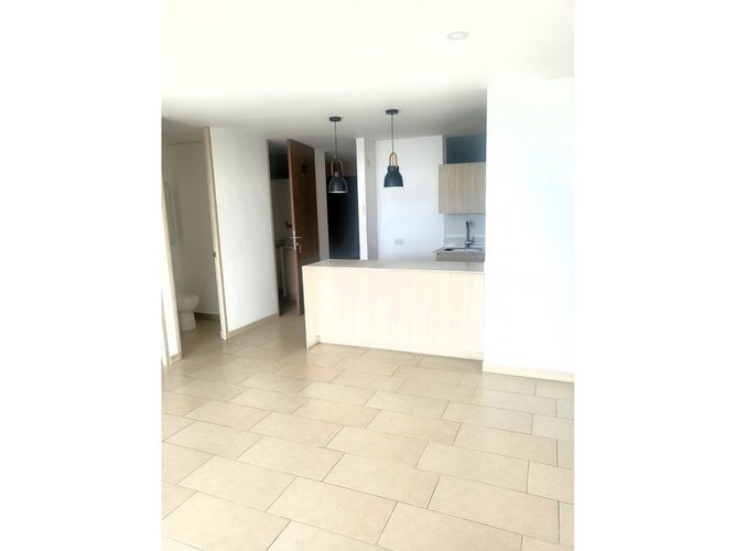 Apartaestudio en venta en Los Naranjos, Medellín, 55 m² · foto 5 de 24