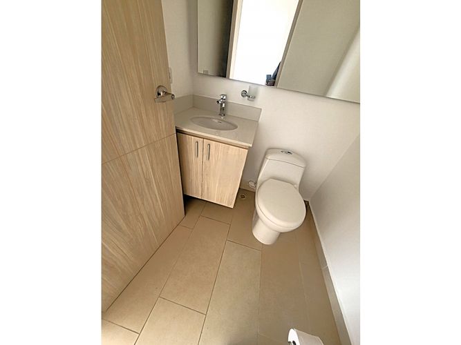 Apartaestudio en venta en Los Naranjos, Medellín, 55 m² · foto 16 de 24