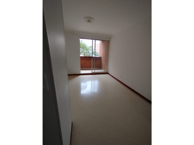 Apartamento en venta en Laureles, Medellín · foto 9 de 24
