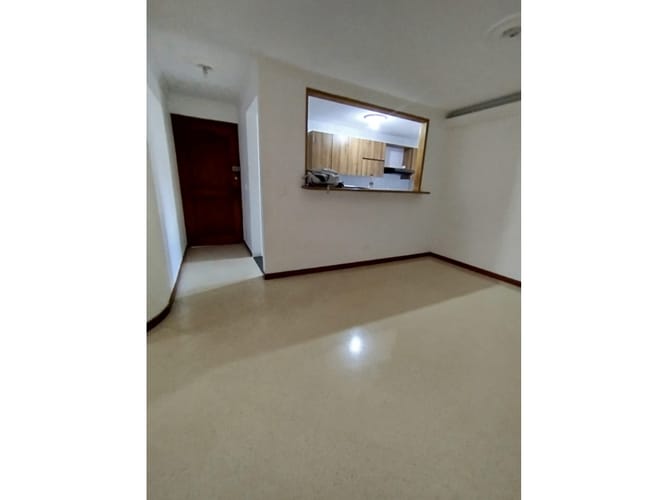 Apartamento en venta en Laureles, Medellín · foto 16 de 24