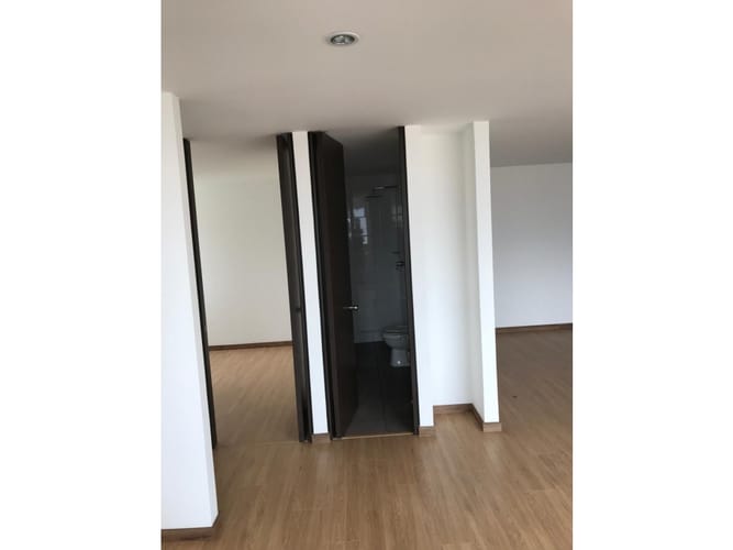 Apartamento de 3 alcobas en venta en Bello Horizonte, Bello, 90 m² · foto 3 de 14