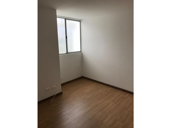 Apartamento de 3 alcobas en venta en Bello Horizonte, Bello, 90 m² · foto 6 de 14
