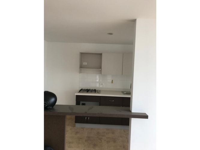 Apartamento de 3 alcobas en venta en Bello Horizonte, Bello, 90 m² · foto 10 de 14