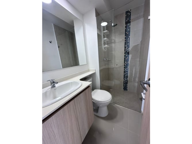 Apartamento de 3 alcobas en venta en La Candelaria, Bello, 61 m² · foto 12 de 15