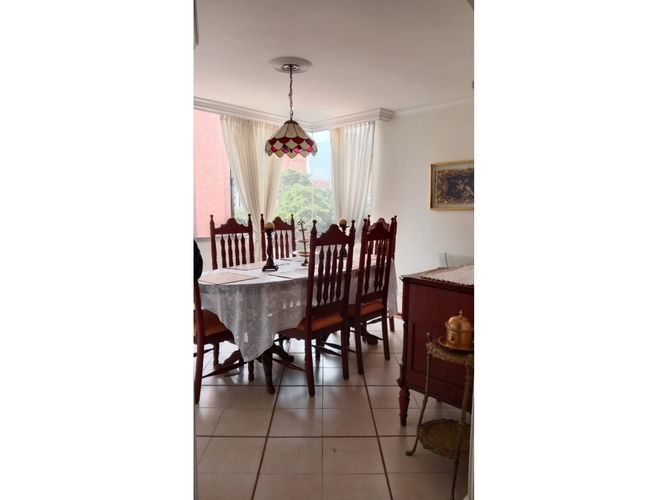 Apartamento de 3 alcobas en venta en Bolivariana, Medellín, 165 m² · foto 5 de 24