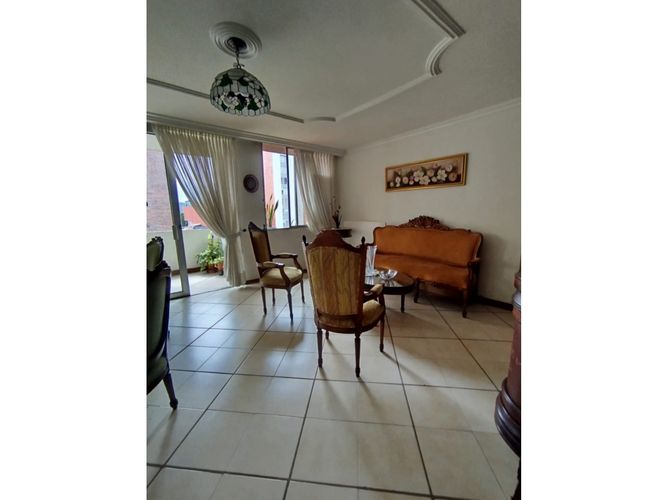 Apartamento de 3 alcobas en venta en Bolivariana, Medellín, 165 m² · foto 6 de 24