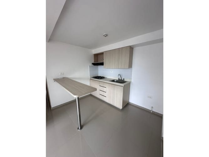 Apartamento de 3 alcobas en venta en La Candelaria, Bello, 61 m² · foto 14 de 15