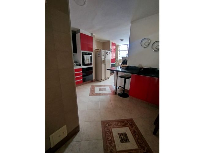 Apartamento de 3 alcobas en venta en Bolivariana, Medellín, 165 m² · foto 12 de 24