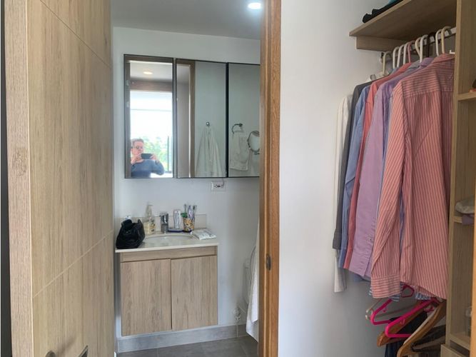 Apartamento de 2 alcobas en venta en Llano Grande, Medellín, 82 m² · foto 13 de 15