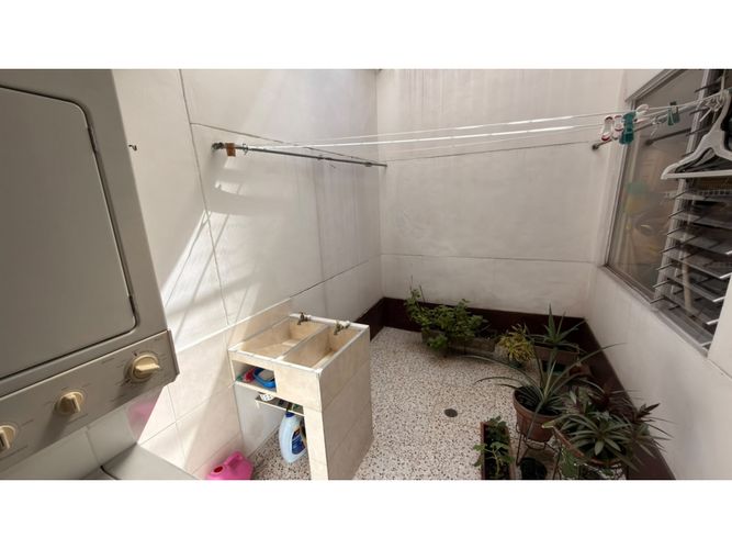 Apartamento de 3 alcobas en venta en Conquistadores, Medellín, 151 m² · foto 17 de 20