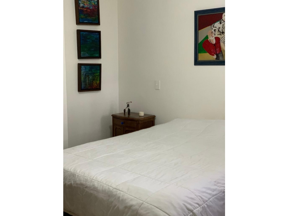 Apartamento en venta en El Poblado, Medellín · foto 3 de 6