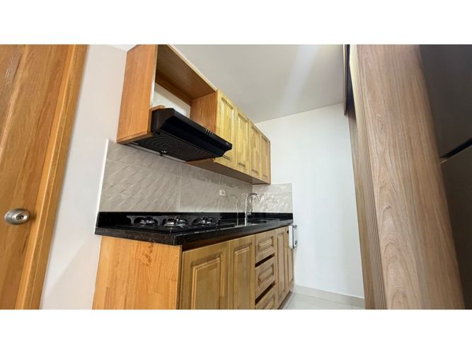 Apartamento de 3 alcobas en venta en La Doctora, Sabaneta, 56 m² · foto 7 de 24