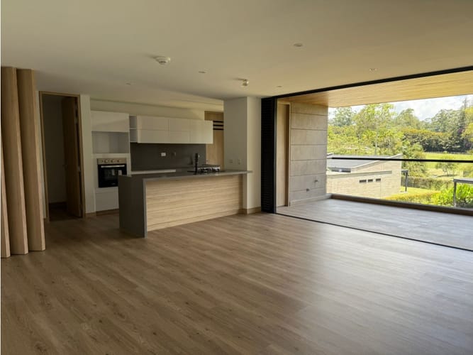 Apartamento de 3 alcobas en venta en Llano Grande, Rionegro, 173 m² · foto 11 de 14