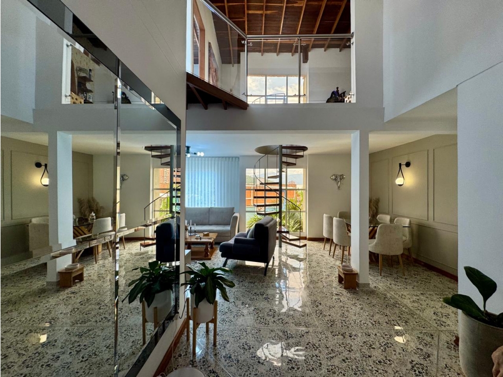 Apartamento en venta en Laureles, Medellín · foto 2 de 20