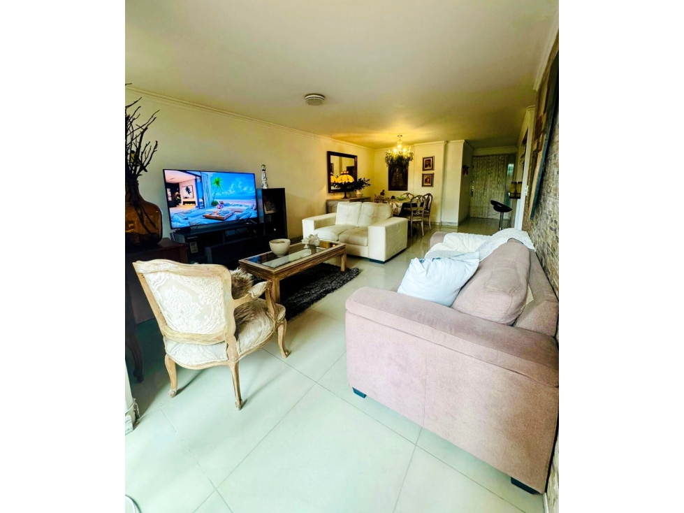 Apartamento en venta en Los Balsos, Medellín · foto 2 de 17