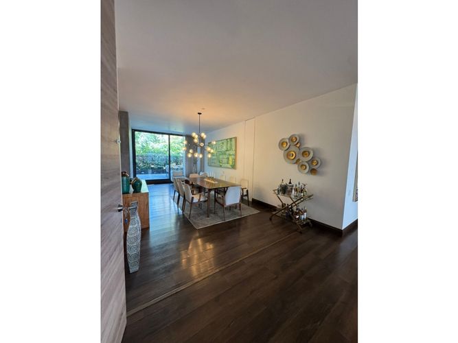 Apartamento de 3 alcobas en venta en Los Balsos, Medellín, 510 m² · foto 9 de 12
