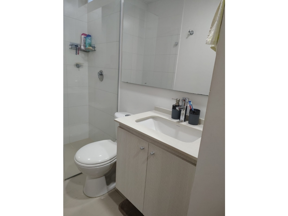Apartamento de 3 alcobas en venta en Suramérica, Itagüí, 80 m² · foto 7 de 13