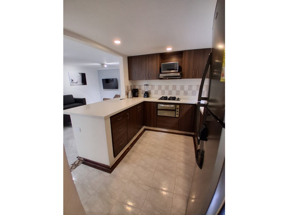 Apartamento en venta en El Poblado, Medellín · foto 7 de 24