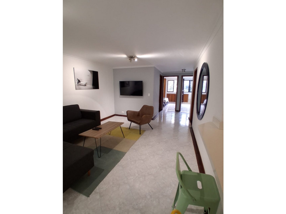 Apartamento en venta en El Poblado, Medellín · foto 8 de 24