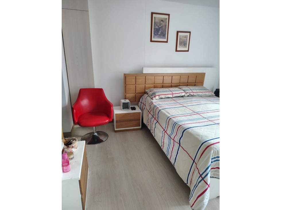 Apartamento de 3 alcobas en venta en Suramérica, Itagüí, 80 m² · foto 9 de 13