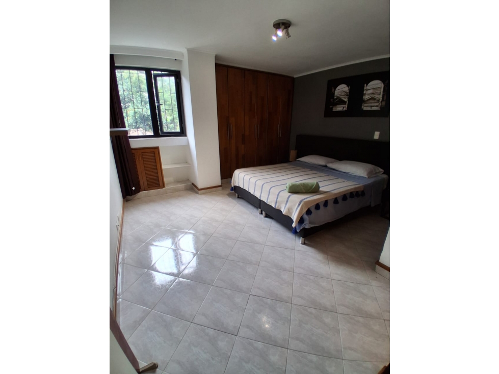 Apartamento en venta en El Poblado, Medellín · foto 18 de 24