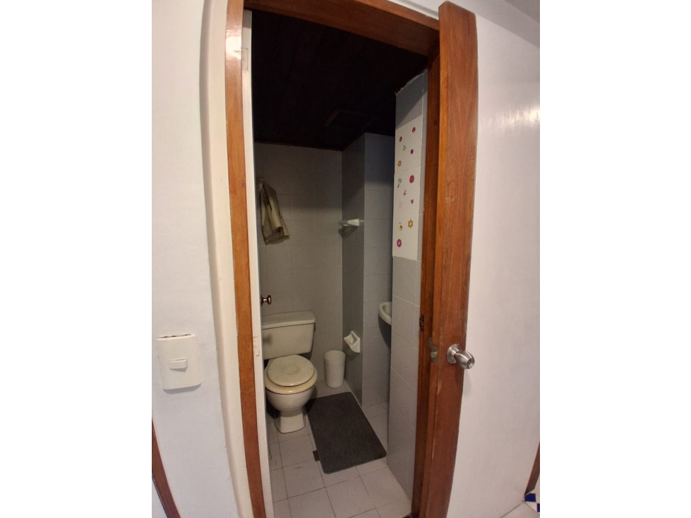 Apartamento en venta en El Poblado, Medellín · foto 23 de 24