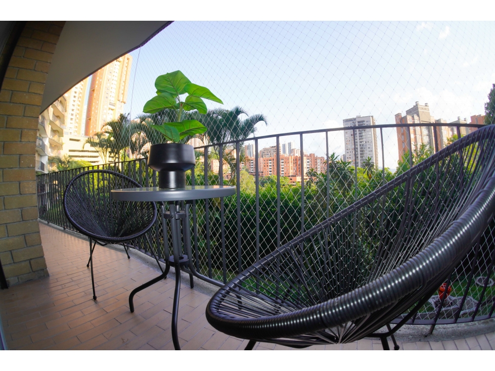 Apartamento en venta en Las Palmas, Medellín · foto 8 de 24