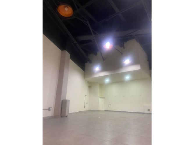 Local en venta en Glorieta Pilsen, Itagüí, 62 m² · foto 5 de 5