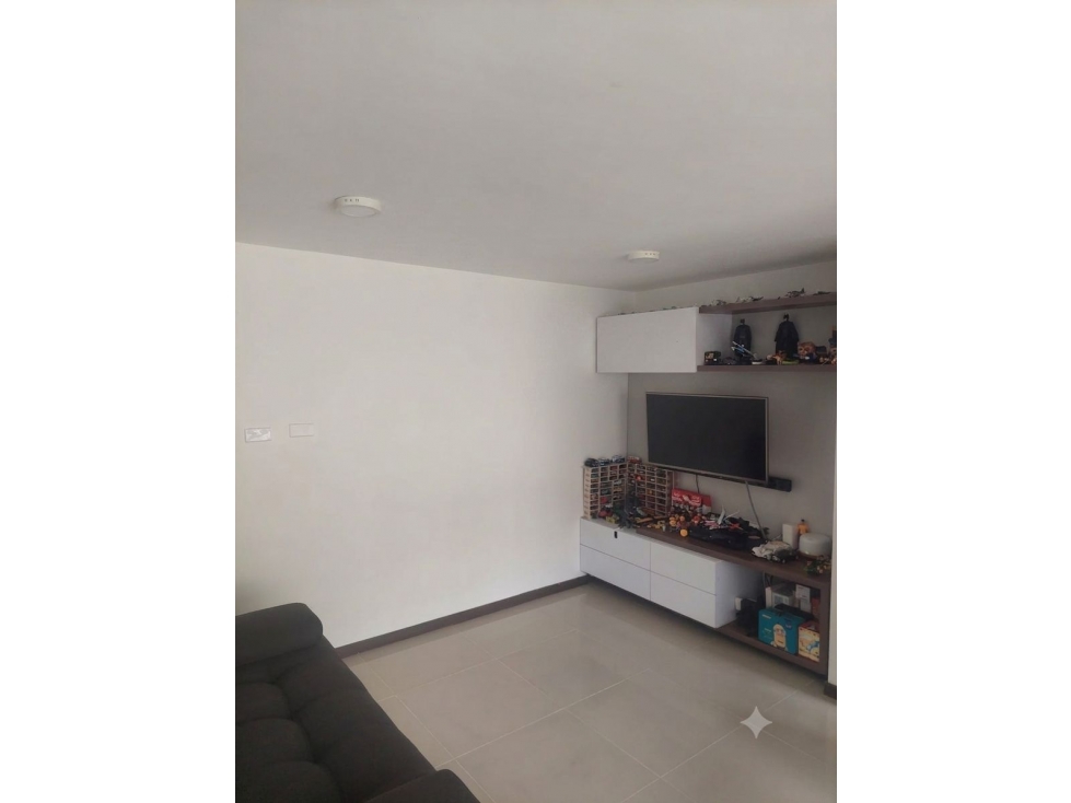 Apartamento en venta en La Cuenca, Envigado · foto 6 de 15