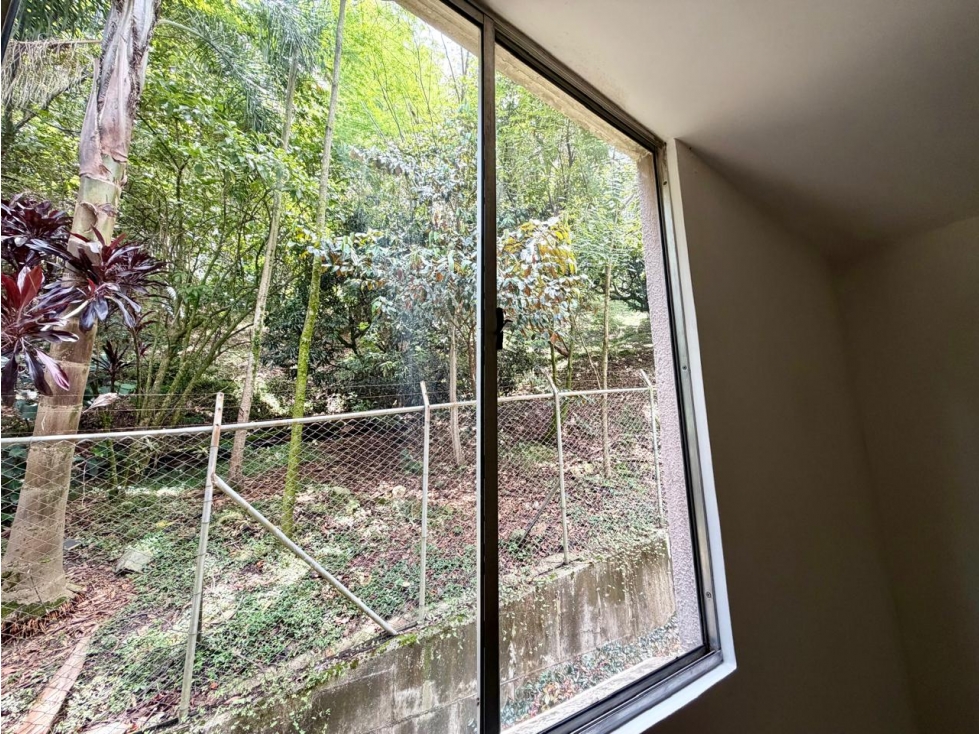 Apartamento en venta en Rodeo Alto, Medellín · foto 4 de 24