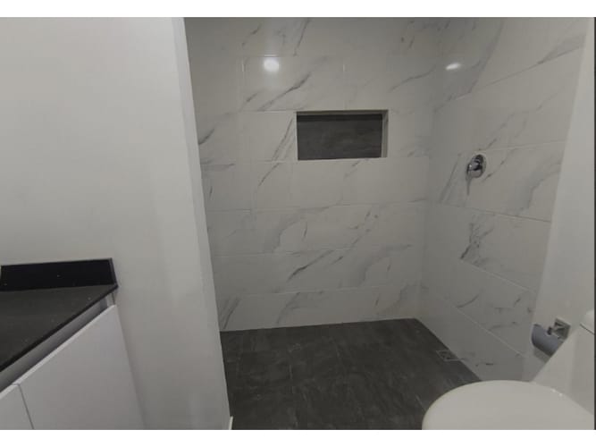 Casa de 5 alcobas en venta en Las Acacias, Medellín, 203 m² · foto 14 de 18