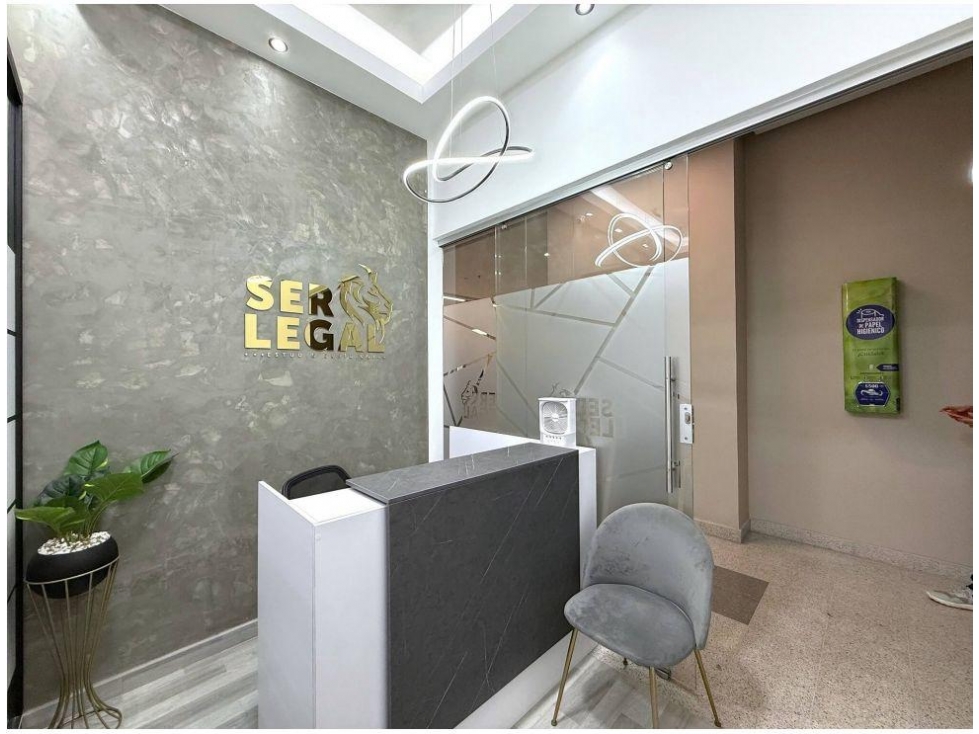 Oficina en venta en Manila, Medellín, 24 m² · foto 2 de 8