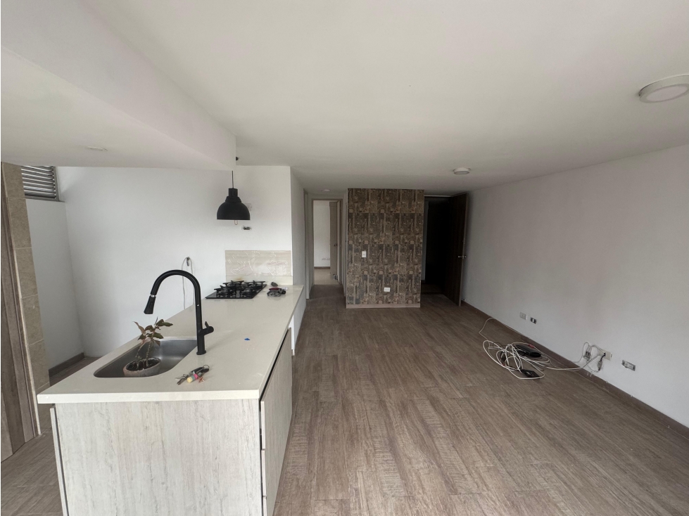 Apartamento en venta en Suramérica, Itagüí · foto 5 de 17