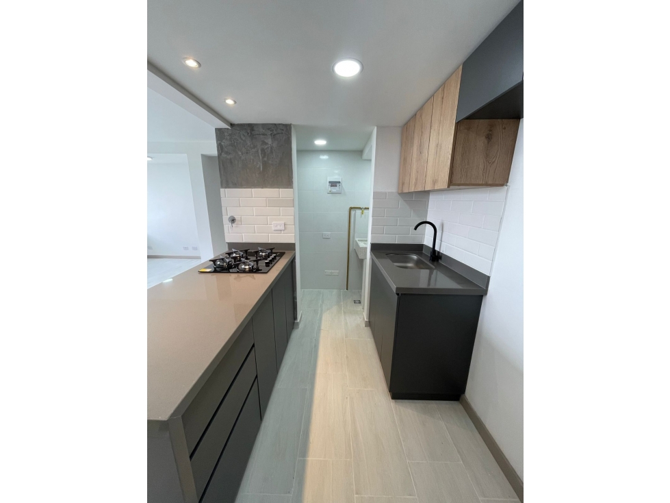 Apartamento en venta en Vereda Maria Auxiliadora, Medellín · foto 4 de 10