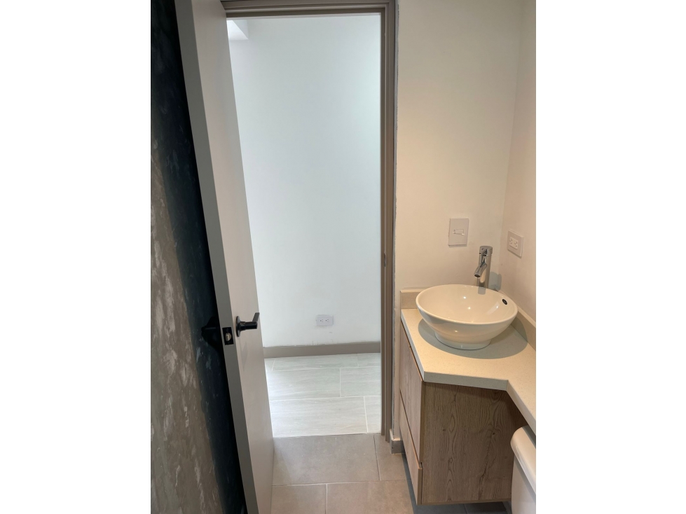 Apartamento en venta en Vereda Maria Auxiliadora, Medellín · foto 6 de 10